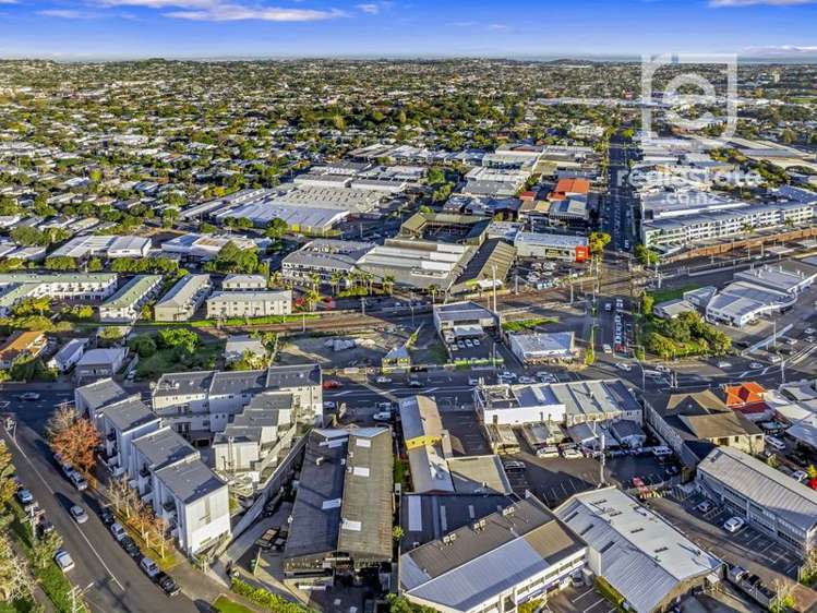 586-592 New North Road Morningside_12