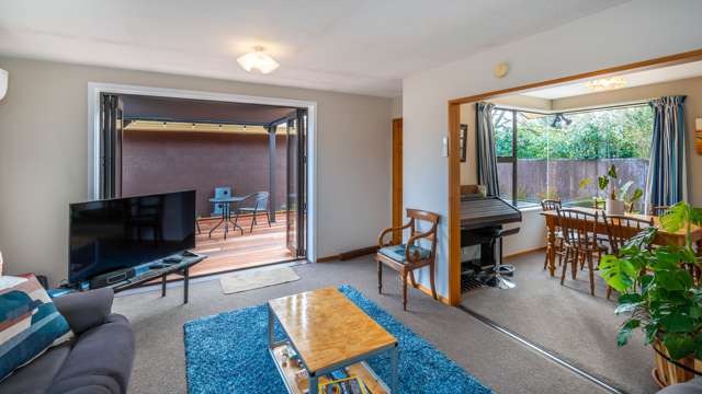 2/150 Riverlaw Terrace Saint Martins_3