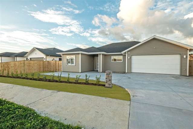 6 Lewis Younie Road Kumeu_1