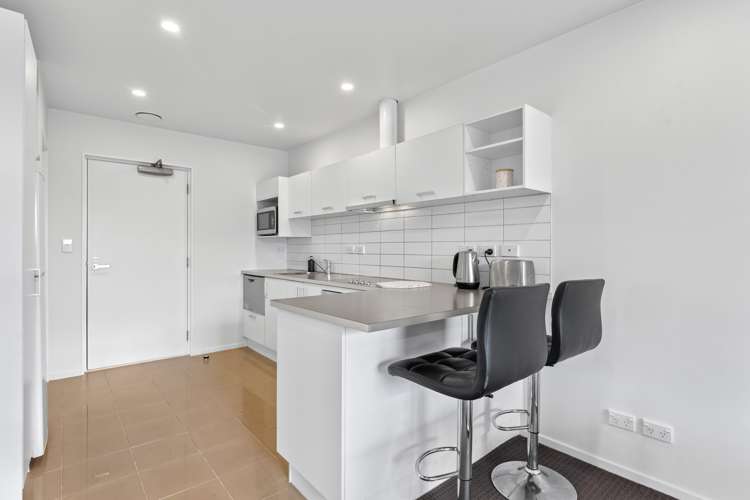 C1/60 Masons Road Oteha_6