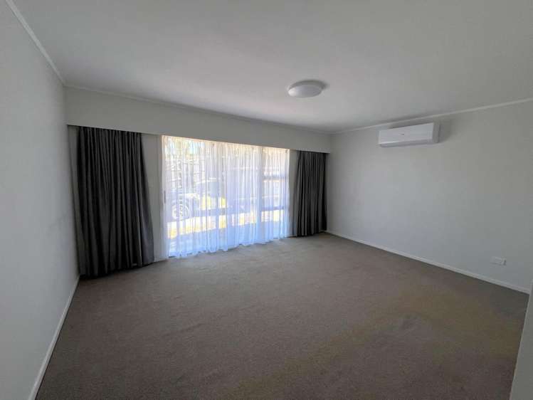 3/10 Phoenix Place Papatoetoe_13