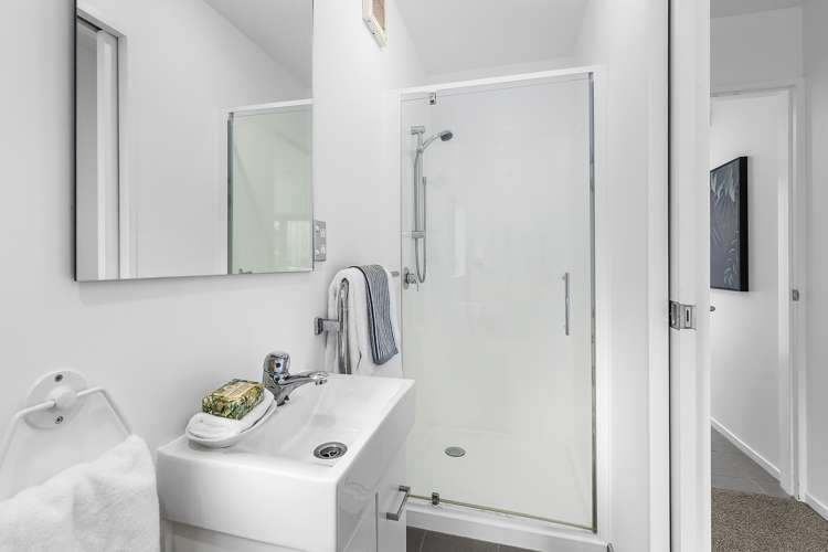 1/12 Agra Crescent Khandallah_9