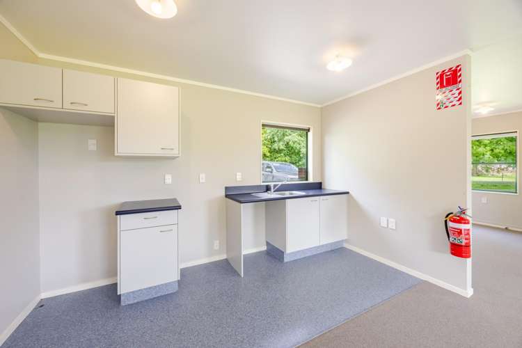 58, 58a 58b White Road Otane_34