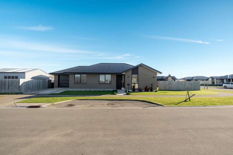 5 Scully Place Strathern_0