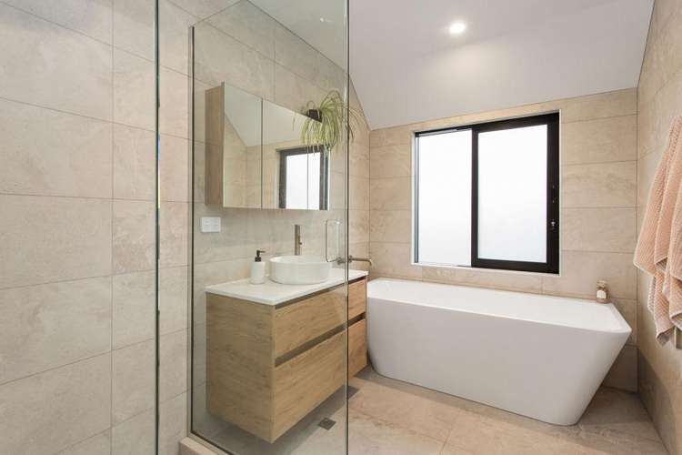 2 Wairarapa Terrace Fendalton_30