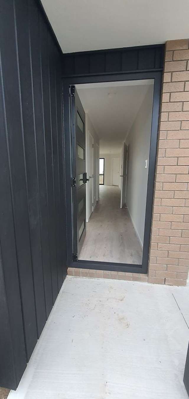 33 Red Hills Road Massey_4