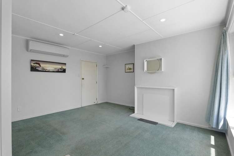 23 Carisbrooke Street Aranui_5