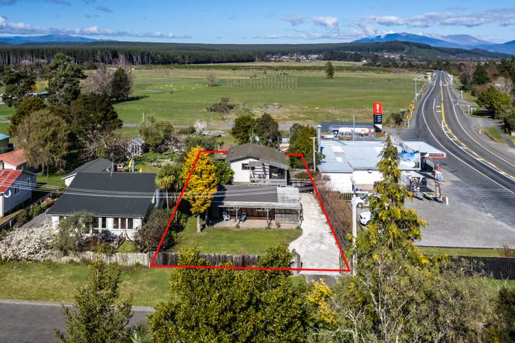 4 Tuki Street Lake Taupo (East)_24