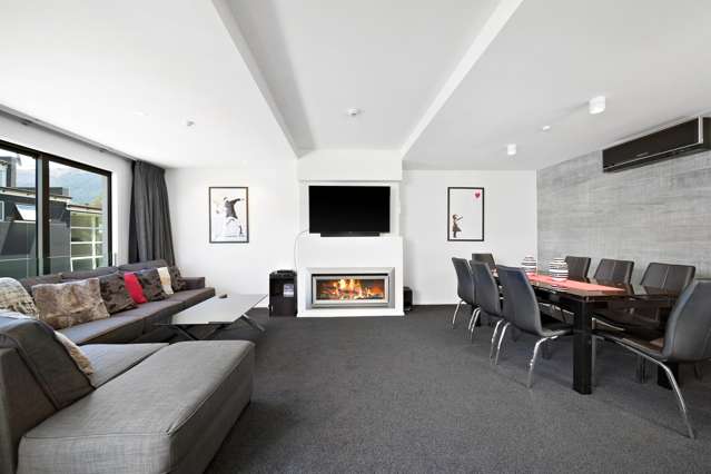 3/15 Melbourne Street Queenstown_2