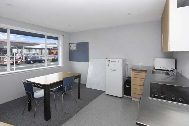 8 Opawa Road Waltham_12