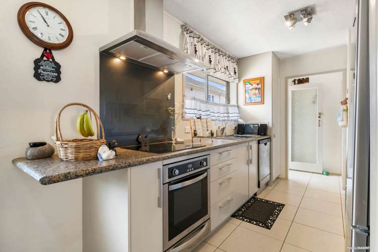 2/11 Abercrombie Street Howick_6