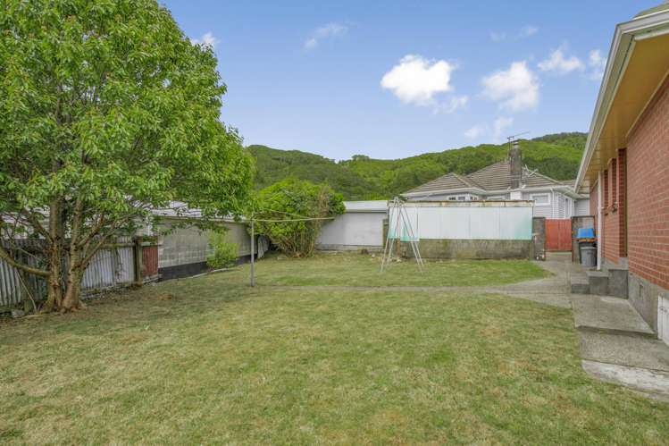 33 Lees Grove Wainuiomata_20