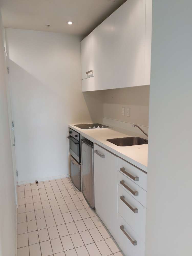 817/10 Waterloo Quadrant Auckland Central_4