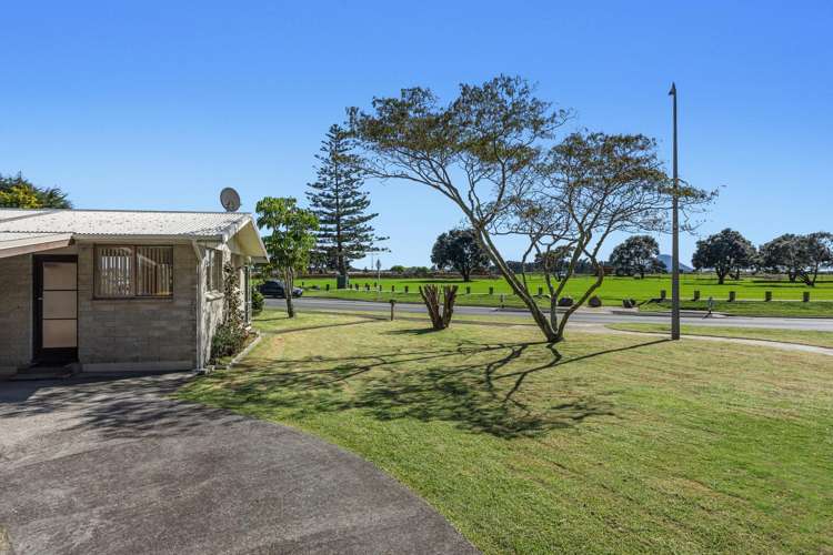 75 Muriwai Drive_4