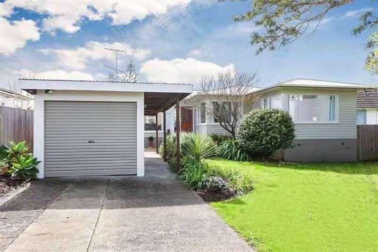 18 Eskdale Road Birkdale_0