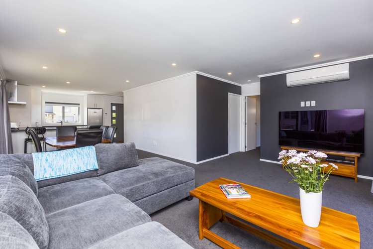 9 Chalfont Road Silverstream_8