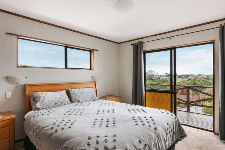 16 Langstone Street Welcome Bay_11