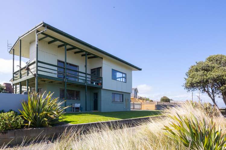 1 Hartley Street Foxton Beach_25