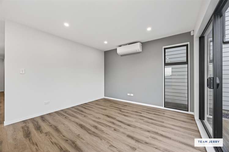 25 Jandell Crescent Bucklands Beach_7