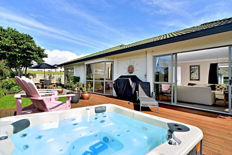 46 Meadowland Drive Somerville_14