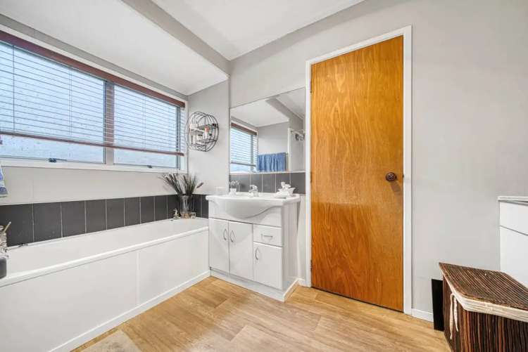 2/21 Berwyn Avenue Takanini_8