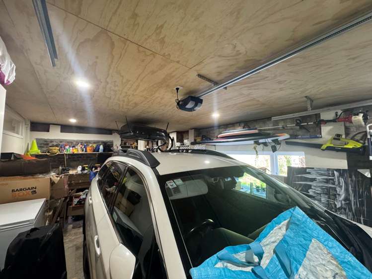 25 Arama Avenue Titirangi_17