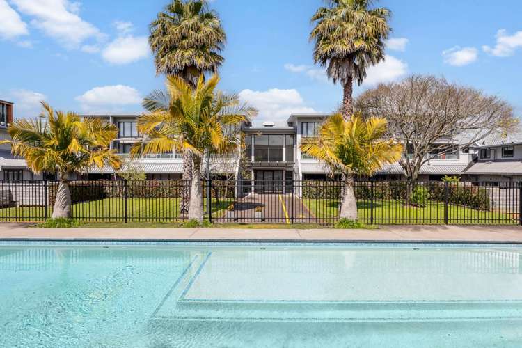 30A/30 Westward Park Glen Eden_0