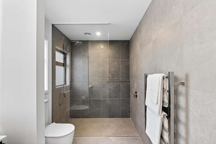 14 Annie Aranui Drive Poraiti_28