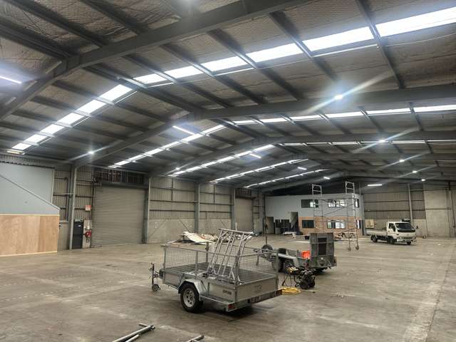 A and B/136 Cryers Road East Tamaki_3