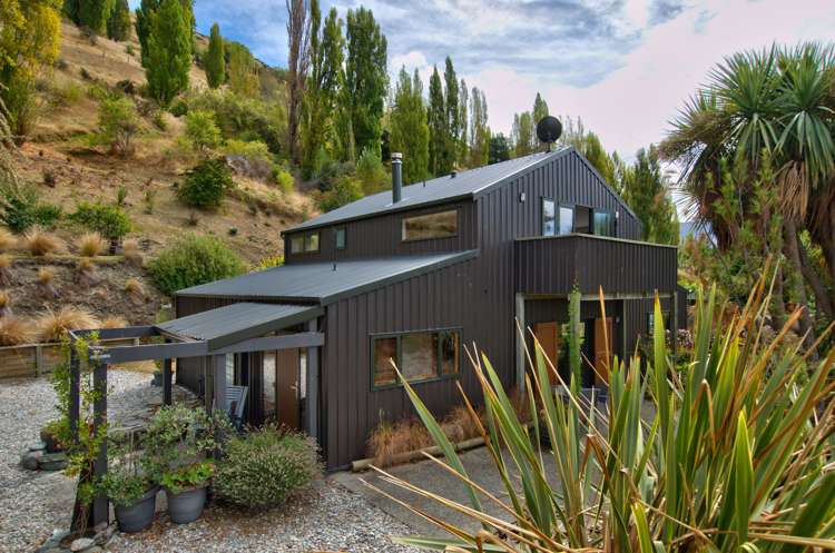 36 Ferry Hill Drive Lower Shotover_6