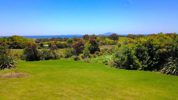 14 Cullen Road Waipu Cove_13