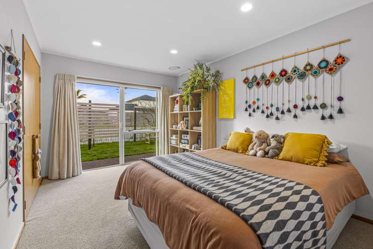 48 Settlers Grove Orewa_15