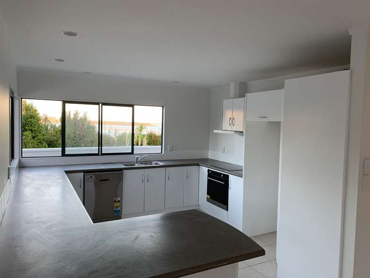12A Himalaya Crescent Lynfield_8