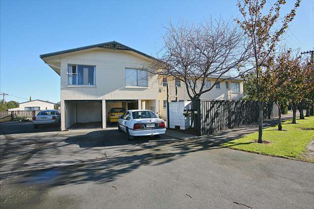 2 Douglas Street Lincoln_2