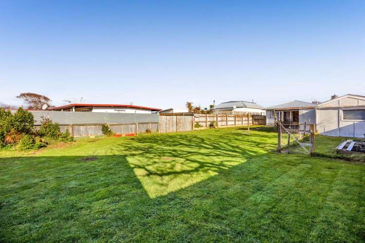 16 Grey Street Hawera_13