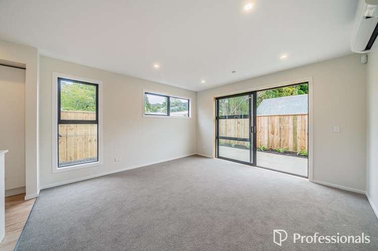31 Wainuiomata Road_4