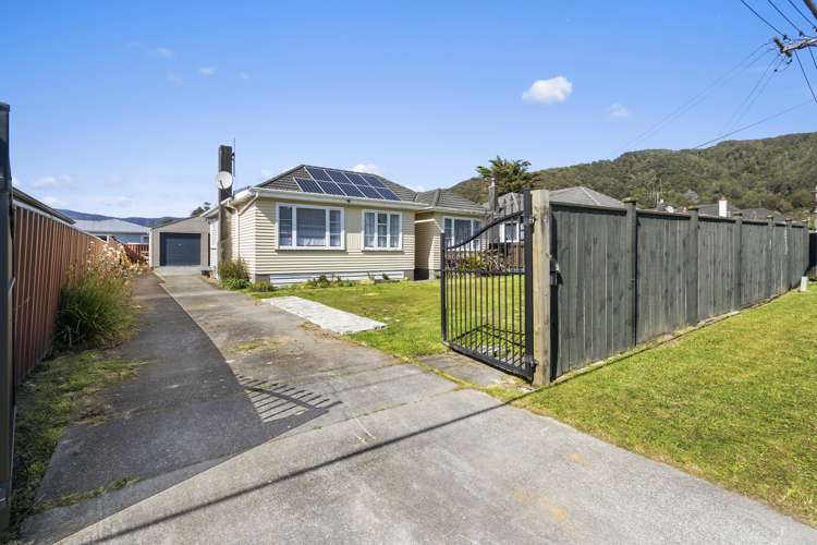 3 Ngaio Street Otaki Beach_1
