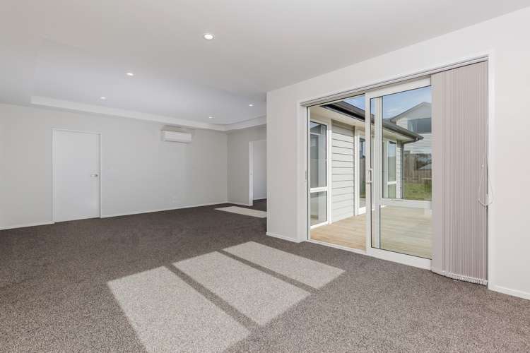 70 Harris Drive Silverdale_10