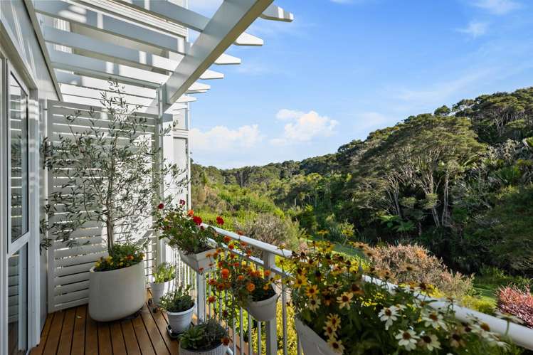 90 Eaves Bush Parade Orewa_20