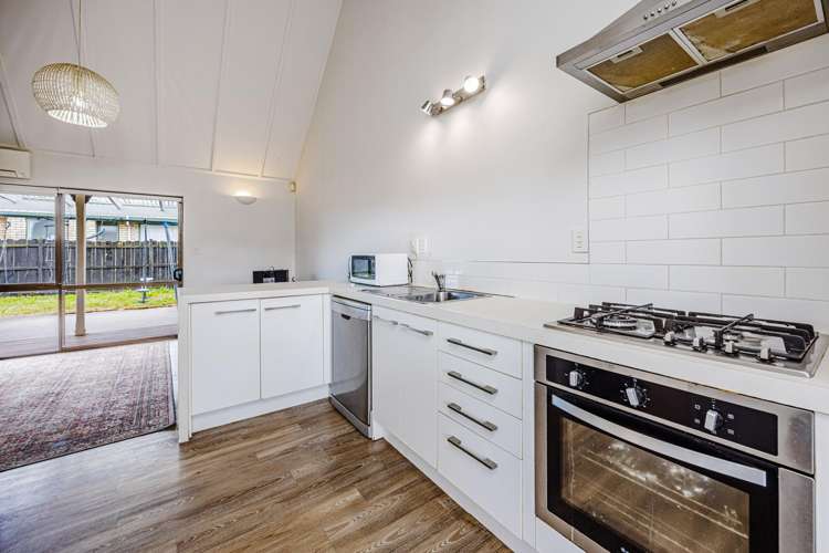 12/58 Manuroa Road_2