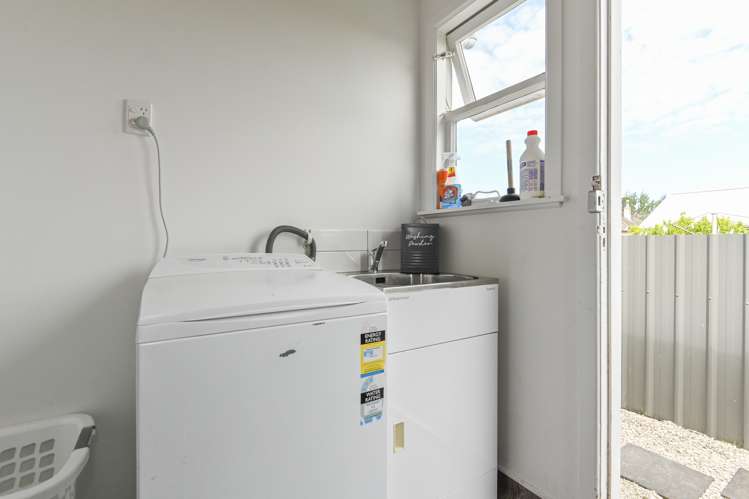 1005 Hood Street Mayfair_11