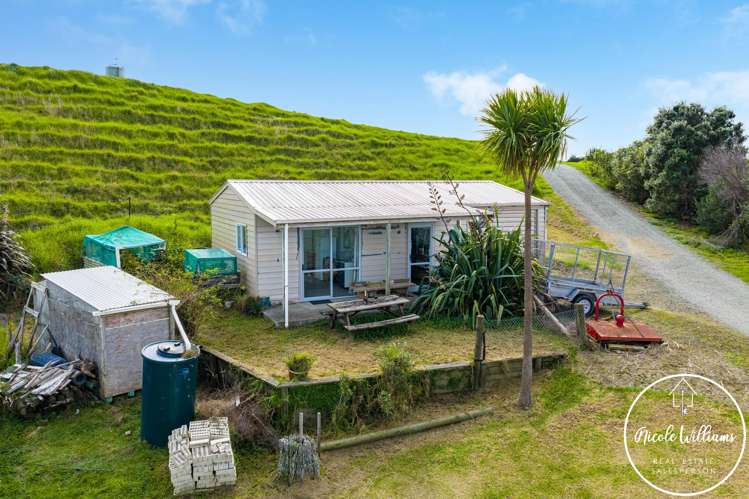297 Heatley Road Whakapirau_29