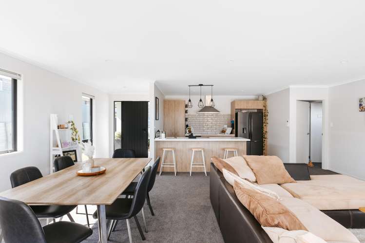 15 Godwit Lane Welcome Bay_3