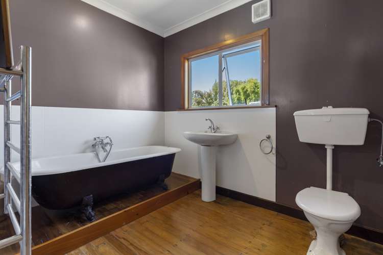 150 No 2 Line Okoia_19