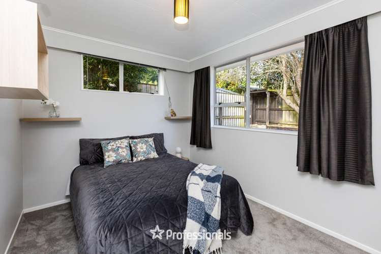 7 Garth Lane Maoribank_10