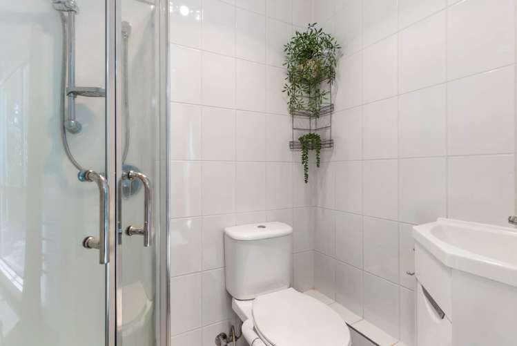 2/5 Ramillies Place Glenfield_10