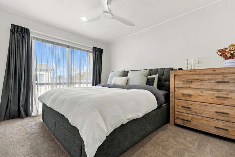 55 Edgewater Parade Waiuku_18