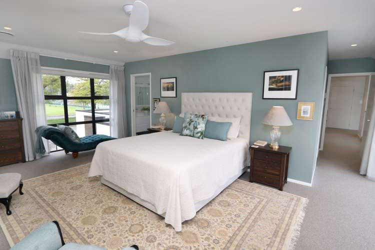 99 Oak Grove Ashburton_9