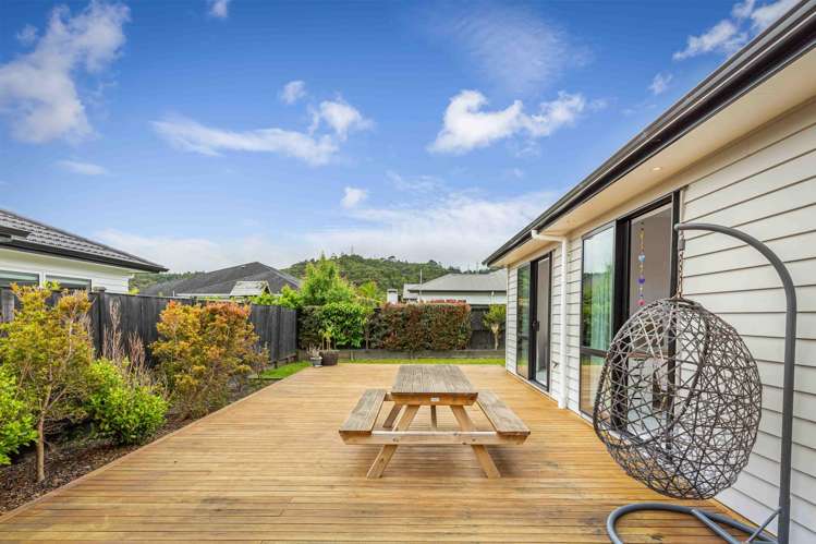 16 Sir Lincoln Drive Kumeu_2