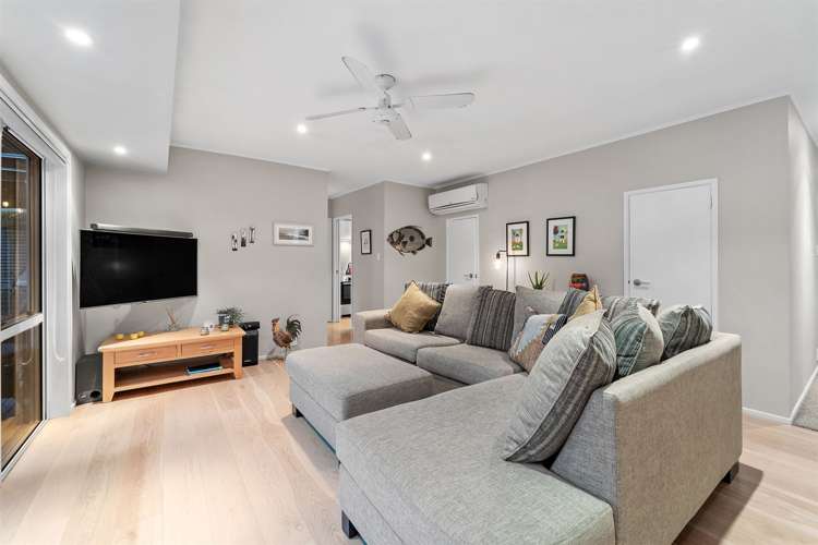 10 Seine Road Forrest Hill_10